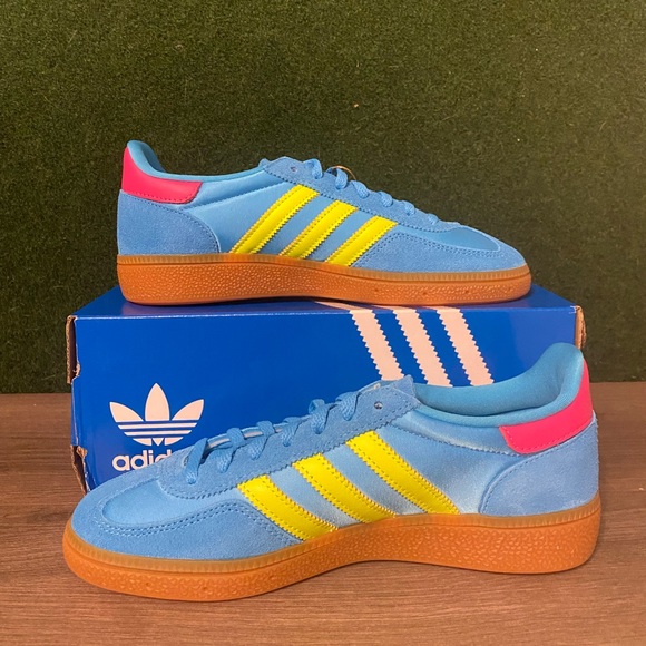 {JH5658} ADIDAS HANDBALL SPEZIAL ‘SKY RUSH’ Women’s
BRAND NEW - Picture 11 of 11